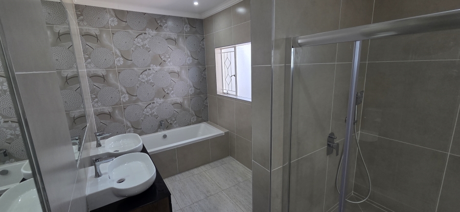 3 Bedroom Property for Sale in Baillie Park North West